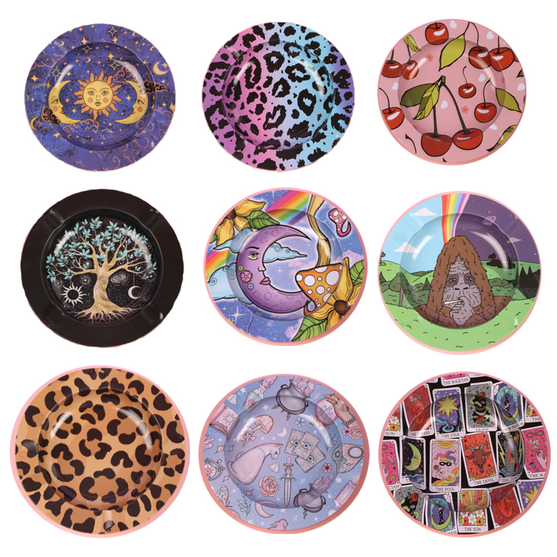Factory Hot Selling Circle Smoking Rolling Tray Ashtray Smoking Accessories 13.8CM
