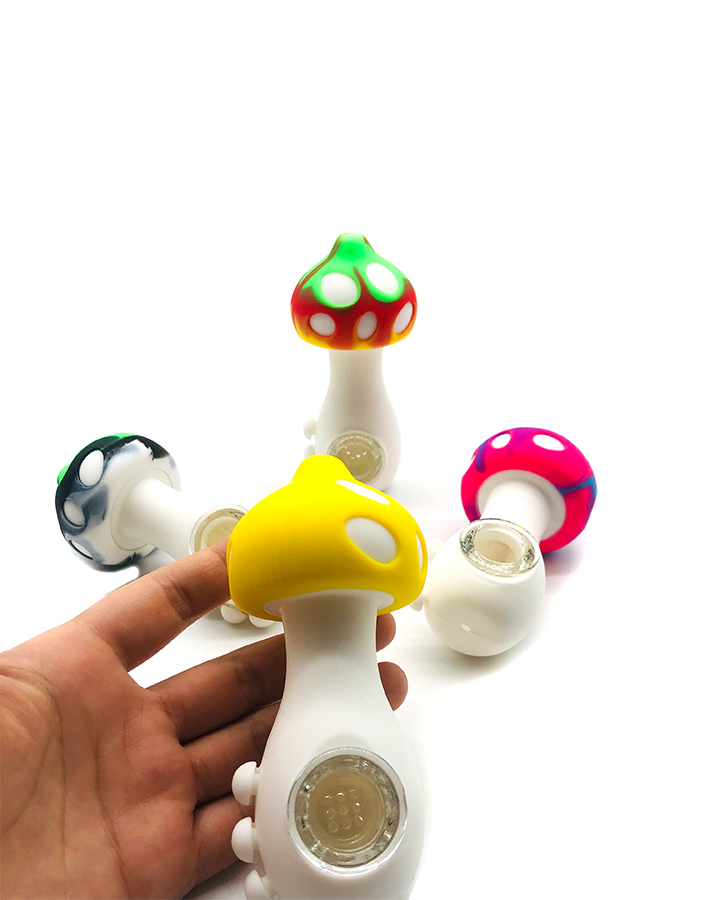 720_900 2silicone smoking pipe