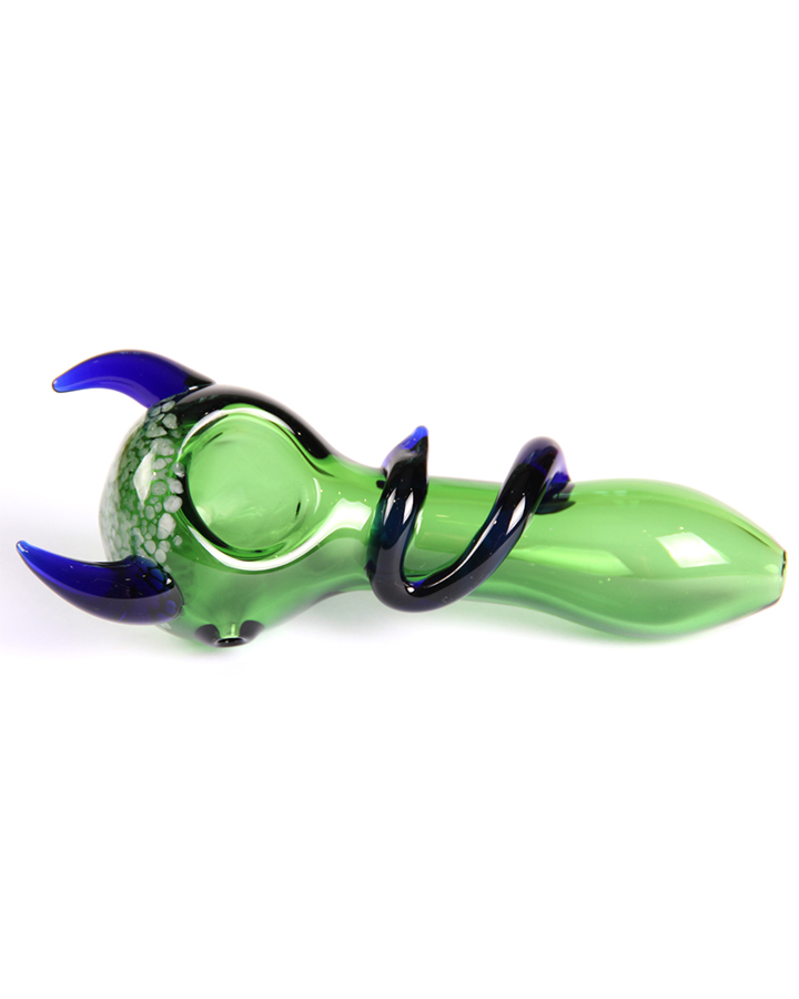 720_900 1glass smoking pipe