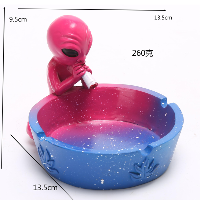 Aliens Shaped Resin Ashtray Small Size Mix Colors 9.5cm OEM