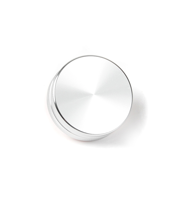720_900 3herb grinder