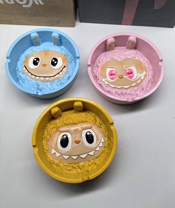 Why Every Smoker Needs a Dedicated Ashtray